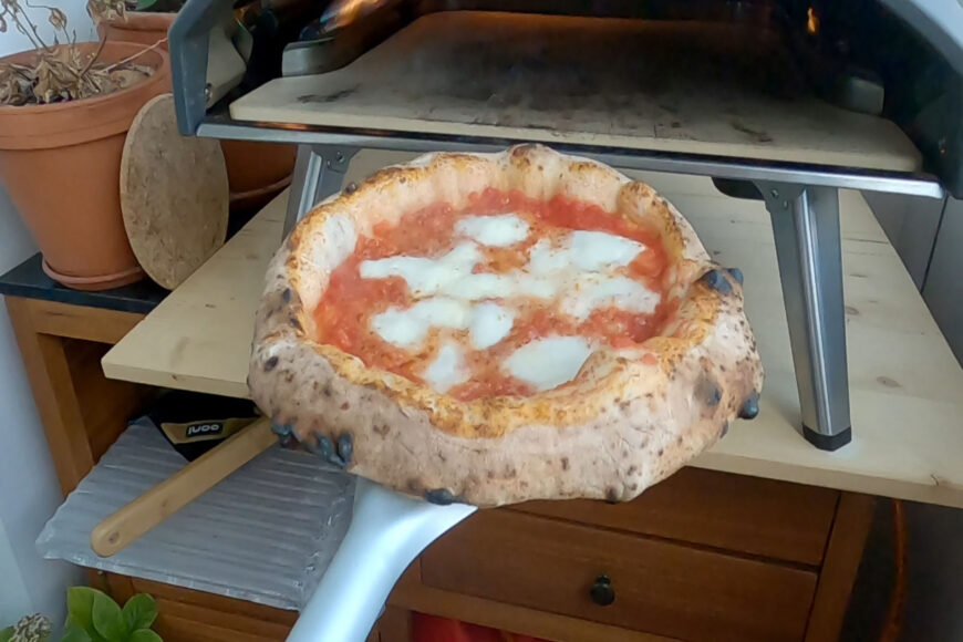 How to make Neapolitan Style Pizza at home