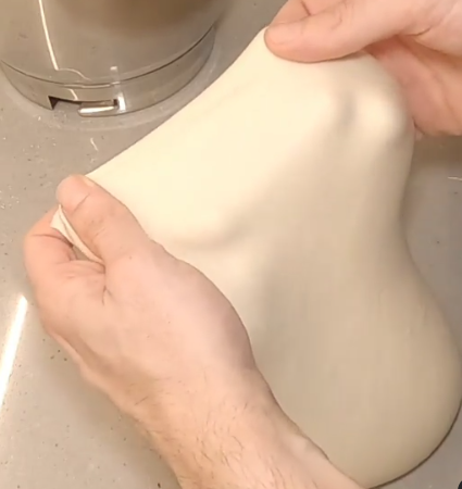 Pizza Dough Kneading Techniques