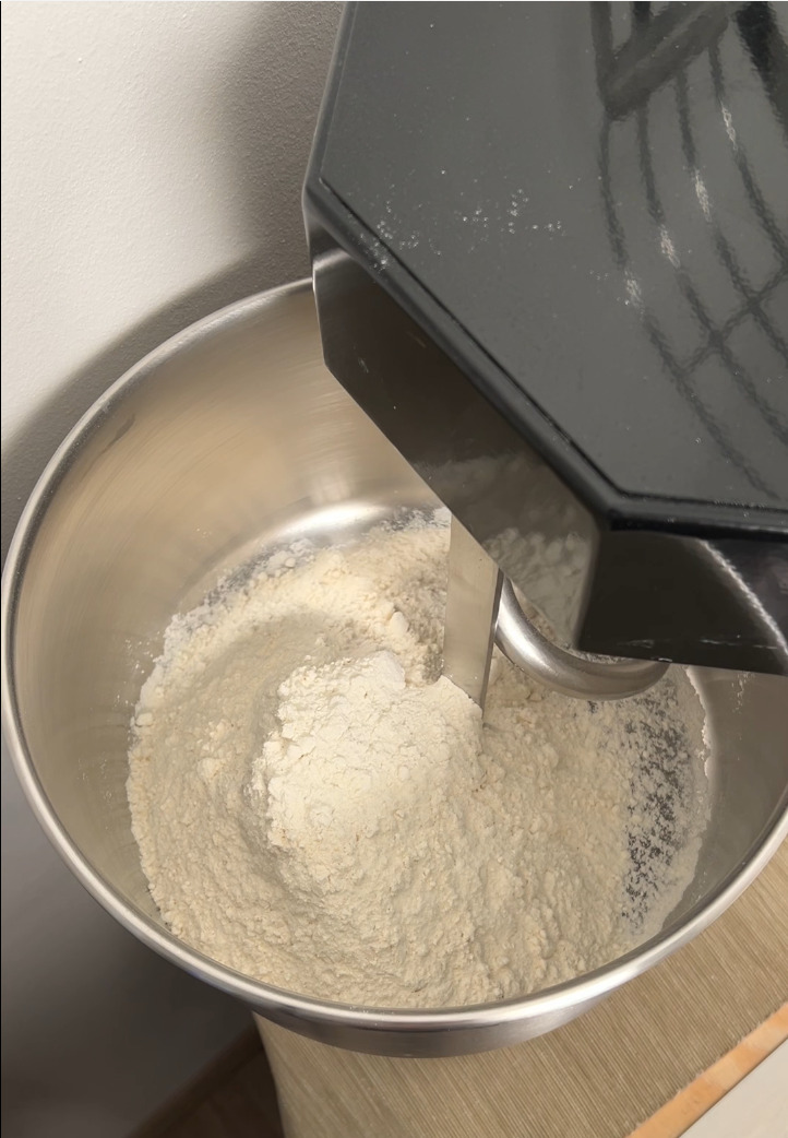 Authentic Neapolitan Pizza Dough Recipe The best pizza crust!